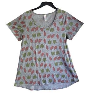 LulaRoe CLASSIC TEE Gray Green Red Long Tunic Tee Size MEDIUM